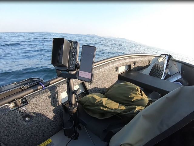 ポータボート 艤装: 喰いたい魚は自分で釣れよ
